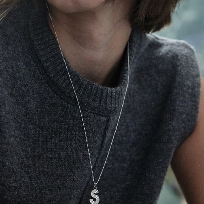 

green [925 silver] Un.silver.196 / moi initial necklace J