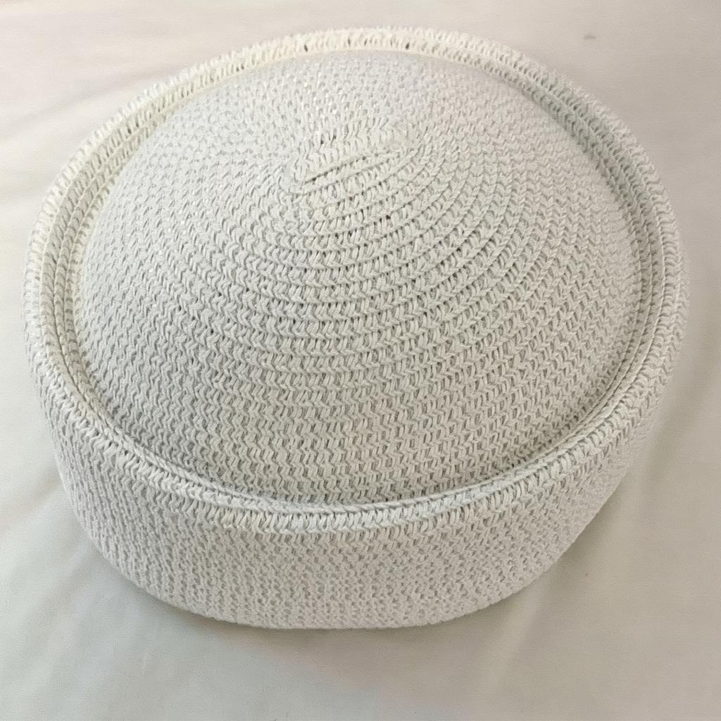 Women Vacation Straw Pillbox Hat Beret Style Round Crown Lightweight Breathable Summer Headwear for Outdoor Activities Travel