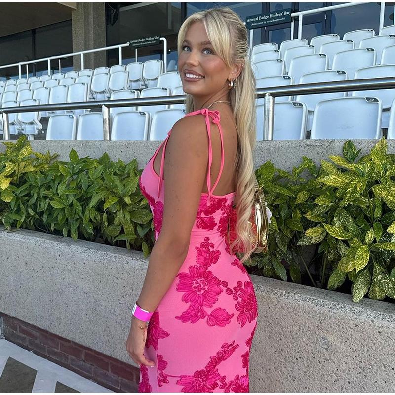 Floral Embroidery O-neck Backless Sleeveless Female Dresses Slim Hip Package Party Lady Evening Robe
