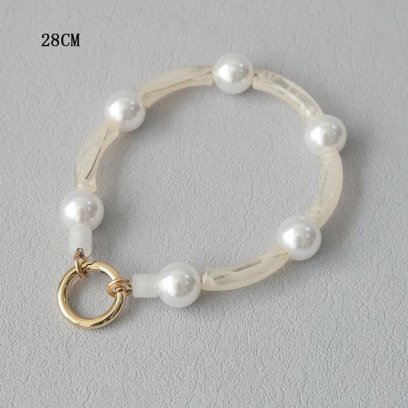 New Phone Accessory Wooden Chain Candy Beaded Luxury Phone Case Chains Acrylic Handle Lanyard Cell Mobile Patch Charm Strap