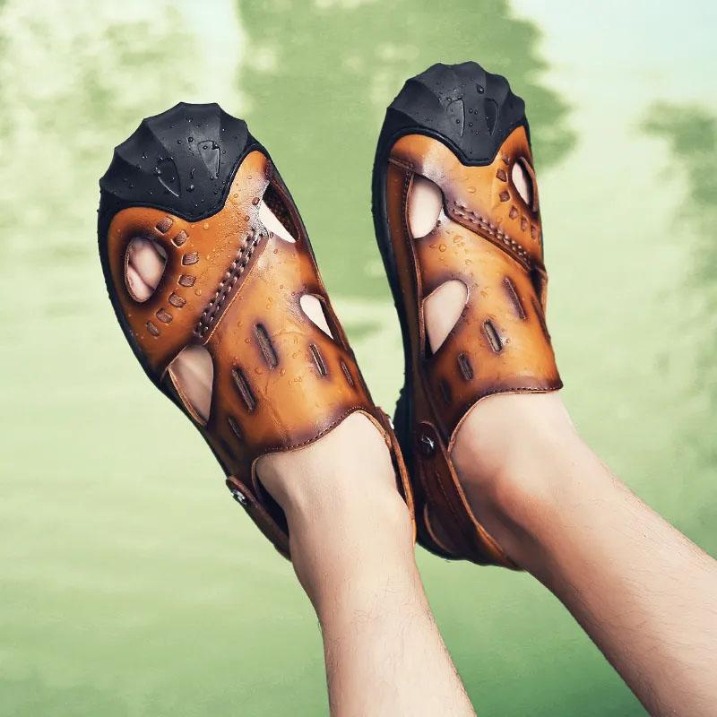 Summer Men's Sandals Genuine Cowhide Leather Breathable Hollow Beach Shoes Hole Shoes Soft Sole Breathable Waterproof Sandals
