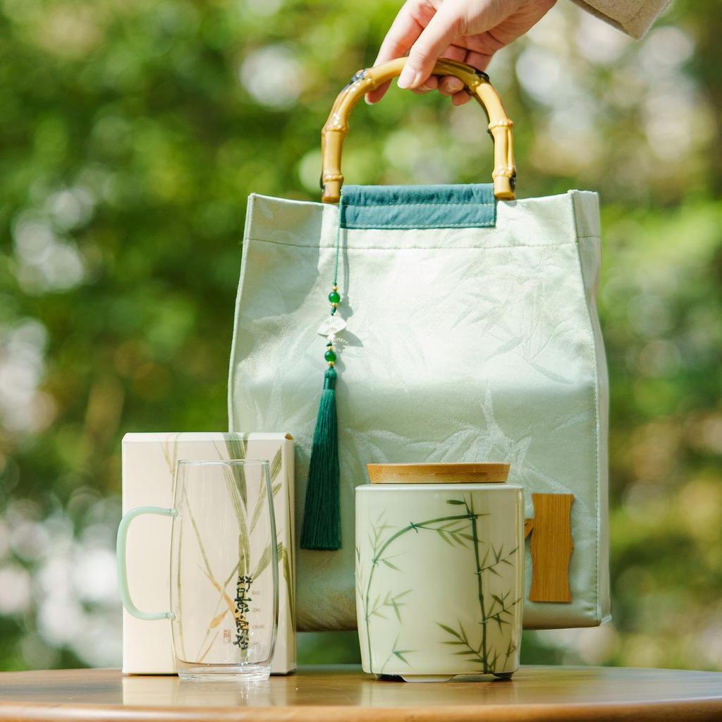 Elegant Green Tea Cloth Bag and Ceramic Can Packaging - Longjing, Biluochun, Maojian, Maofeng Styles
