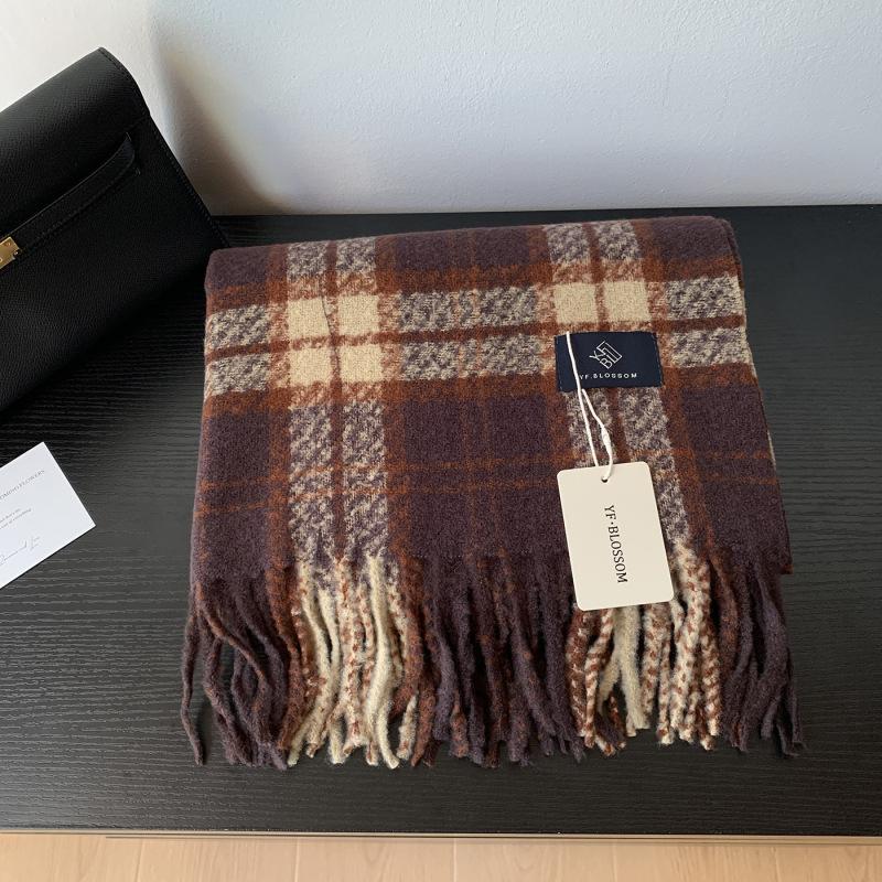 Student atmosphere shows white taro purple scarf women's new winter warm scarf plaid fringed large shawl