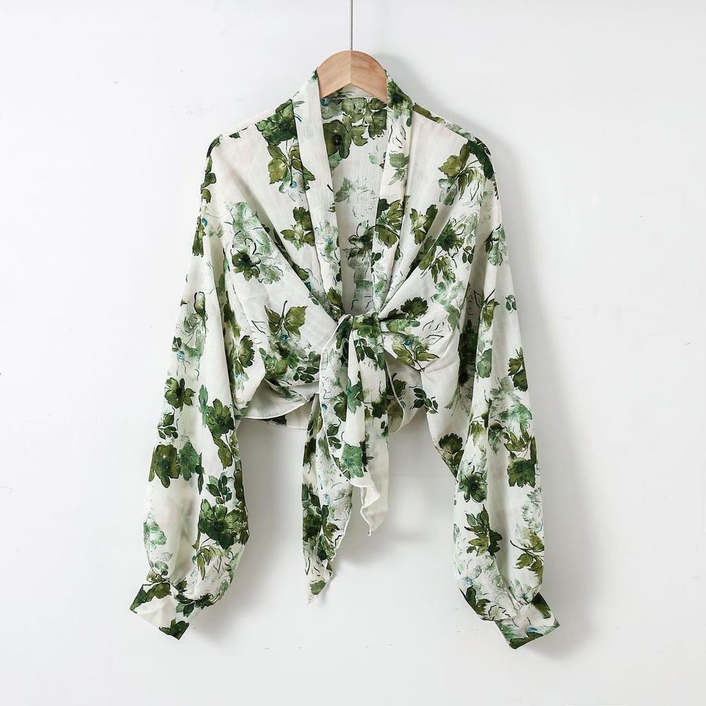 Chiffon Women's Summer Long Sleeved Top Thin Cardigan Paired with Women's Short Sun Protection Jacket Shawl