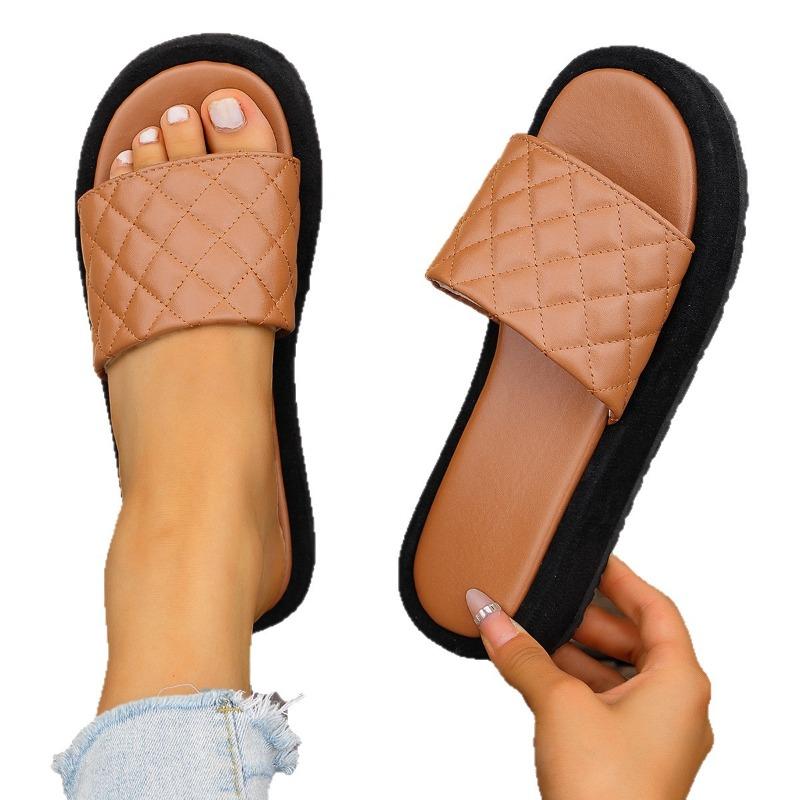 Women's Wide Width Platform Sandals - Slip-On Checkered Slide Sandals with Wide Strap, Casual Thick Sole Flat Sandals
