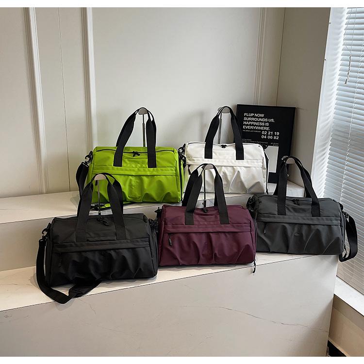 Reisetasche mit großem Fassungsvermögen, Nass-Trocken-Trennung, Schuhfach und Kofferbefestigung