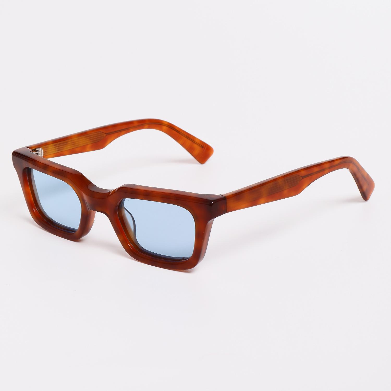 

2026 Fashion Rectangular Small Frame Designer Men Sunglasses Punk Modern Street Sun Protection UV400 Women Polarized Sunglasses as picture