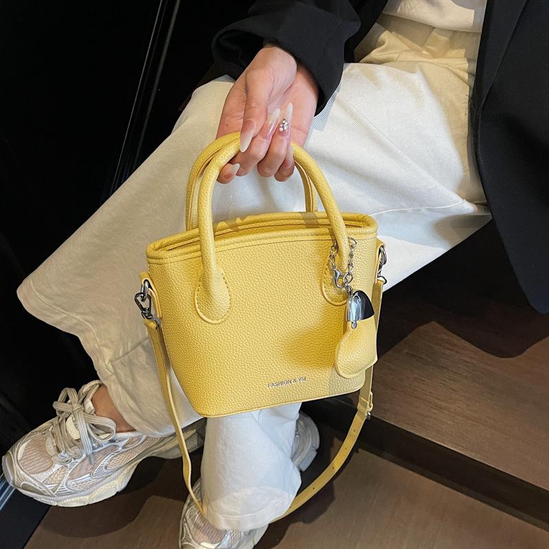 Handbag Women's New Versatile Messenger Bag Shoulder Bag