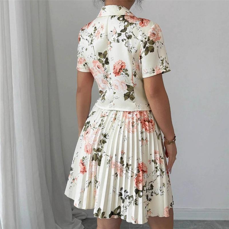 Women Floral Blazer Outfit Short Sleeve Lapel Pleated Mini Skirt Set Elegant Vintage Rose Print Party Ensemble Dating & Evening