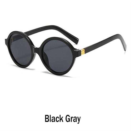 Oval women s sunglasses Nataliay, vintage style, small frame design suitable for small face shapes, suitable for multiple indoor scenes