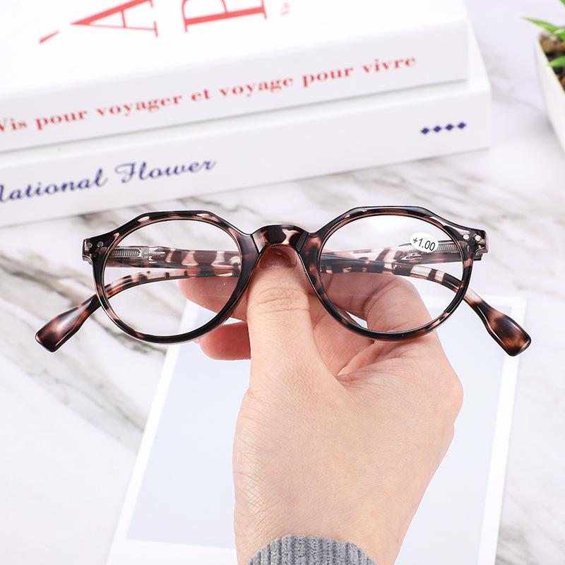 Round Reading Glasses Men Women Popular Small Frame High-Definition Presbyopia Eyeglasses For The Elder  Diopter +1.0 To + 4.0