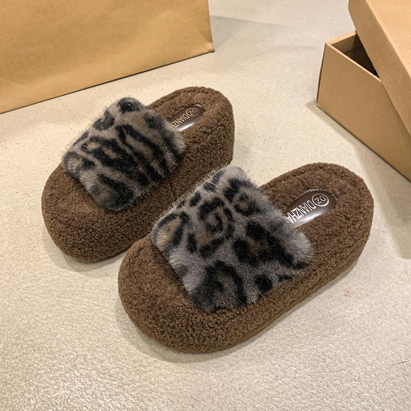 Leopard Print Fluffy Slippers Women's 2025 Autumn and Winter New Fashion Slippers Can Be Worn Outside European and American Style Wild Animal Patt