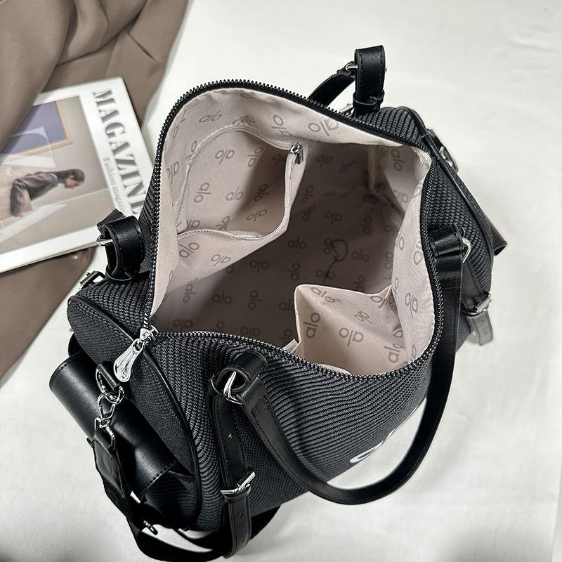 New One Shoulder Crossbody Bag Waterproof, Fashionable, Versatile Women's Bag Handheld Large Capacity Multi Functional Shoulder Bag