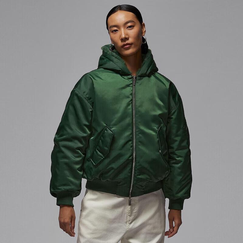 Jordan Women s Padded Hooded Jacket S