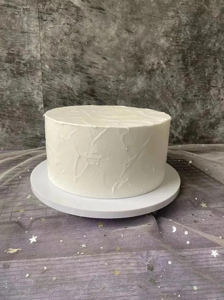 Fetta di Torta Simulazione Embione Falso 6/8 Pollici Crema Bianca Schiuma Decorazione Fai da Te Oggetto di Scena Vetrine Panetteria Baby Shower Photo Booth