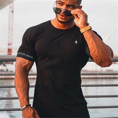 Male Fitness Bodybuilding Shirt Workout Tee Tops Summer Clothing Gym T-shirt Men Short Sleeve T-shirt Casual Slim T Shirt