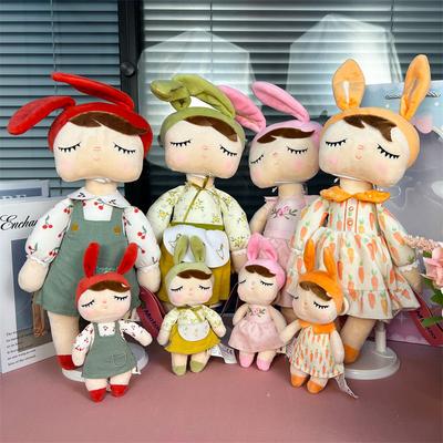 Bebek ve Peluş Oyuncaklar – Oyuncak Bebekler