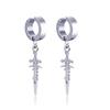 1 Paire Boucles d'Oreilles Clip Oreille Indolore en Acier Inoxydable pour Hommes Femmes Punk Épée Croix Noir Faux Boucles d'Oreilles Bijoux Cadeaux