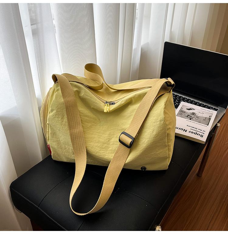 Large capacity bag women's 2025 new trendy fashion casual shoulder bag light foreign tote bag Korean version messenger bag