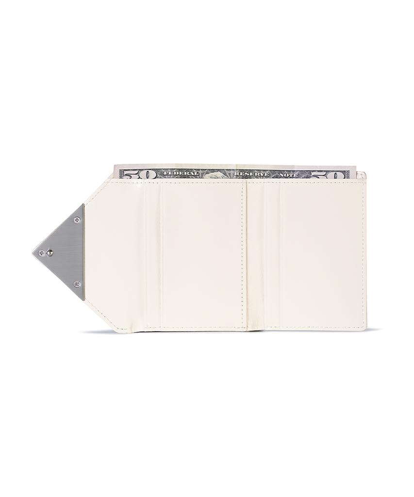 Fennec Crinkle Triangle Frame Wallet - Vanilla