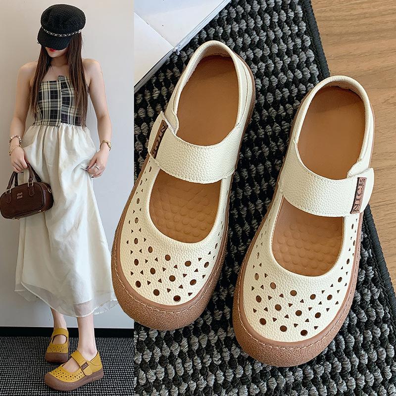 Super soft summer mother shoes bag sandals soft leather hole shoes flat sole soft sole soft surface non-slip middle-aged and elderly round head women'