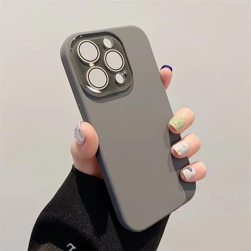 The new liquid silicone is suitable for Apple 11promax mobile phone case lens all-inclusive iphone11 solid color 11pro.