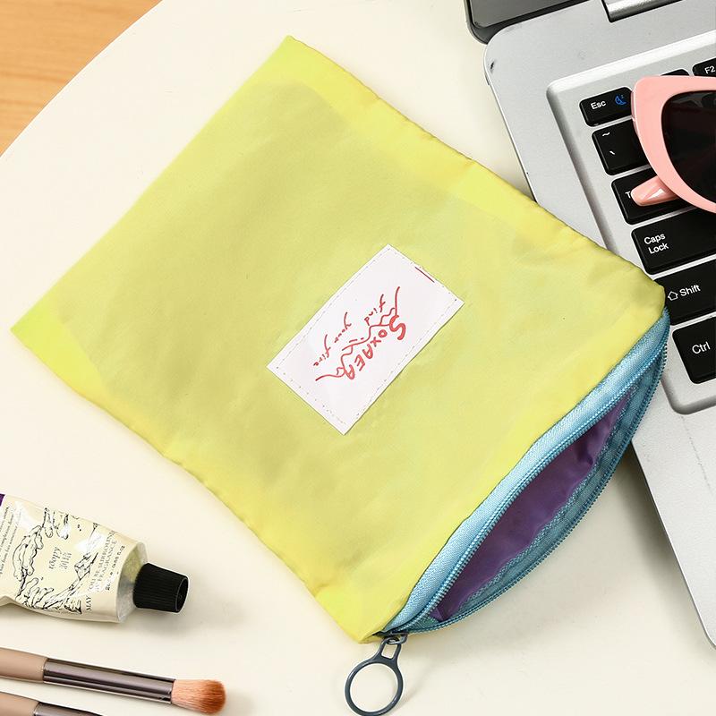 Woman's Portable Large-capacity Storage Bag with Makeup Bag Inside, Containing Small Bags, Loose Change, Red Envelopes, Toiletry Bag