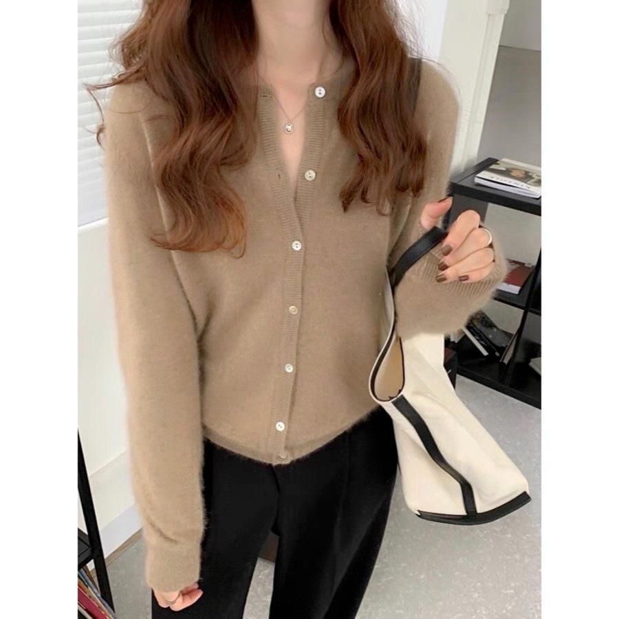 Korean Style Solid Color Round Neck Sweater Cardigan - Women's High-End, Versatile Knit Outerwear for Spring and Autumn