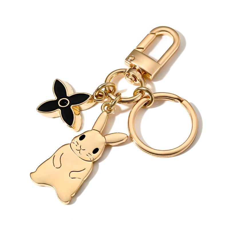SP-133 Metal Keychain Pendant: Little Rabbit Cartoon Creative Bag Accessory