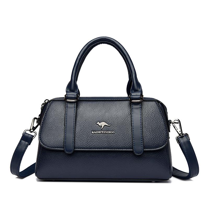 A Retro and Fashionable Single-shoulder Crossbody Handbag A High-end Women's Bag