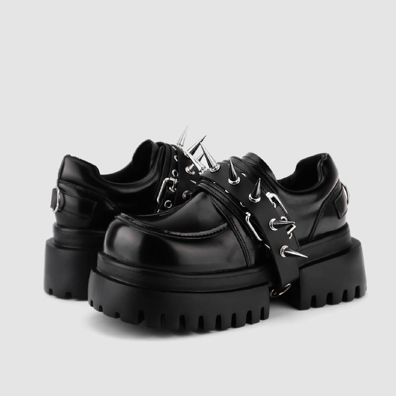 Fashion Loafers Women's New Sweet and Cool Brock rivet Style Thick-soled Heightening Single Retro Black Non-slip Small Leather Shoes