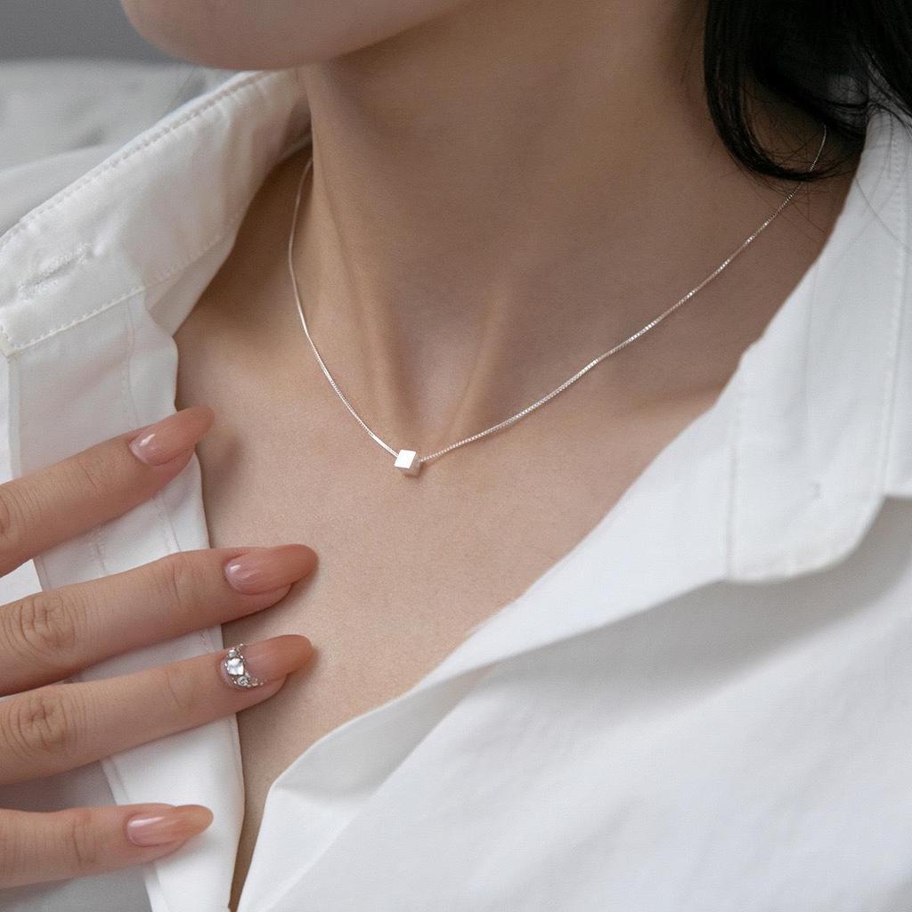 S999 Sterling Silver Brushed Square Pendant Necklace for Women - Luxury Clavicle Chain, Versatile High-End Square Choker