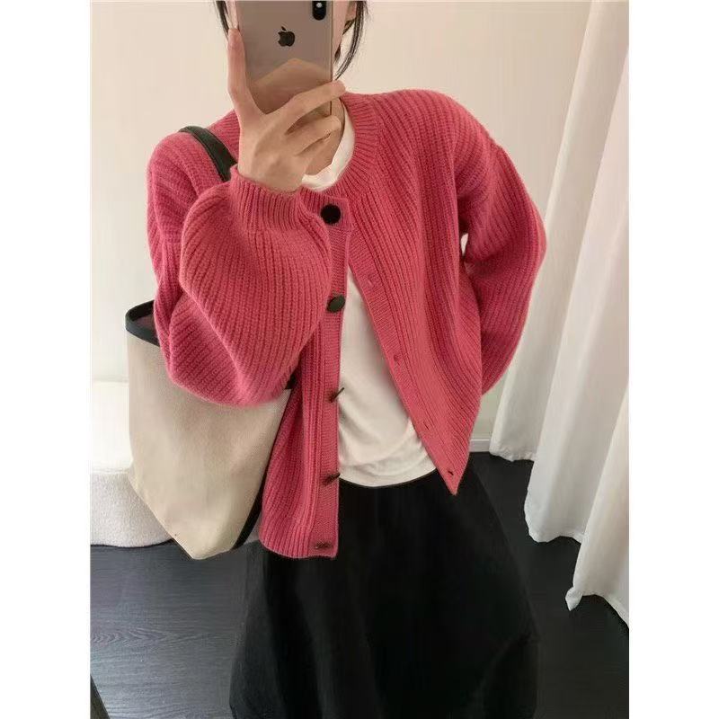 Autumn/winter new round neck single-breasted long-sleeve simple casual knit cardigan, lazy style sweater, thick jacket for women