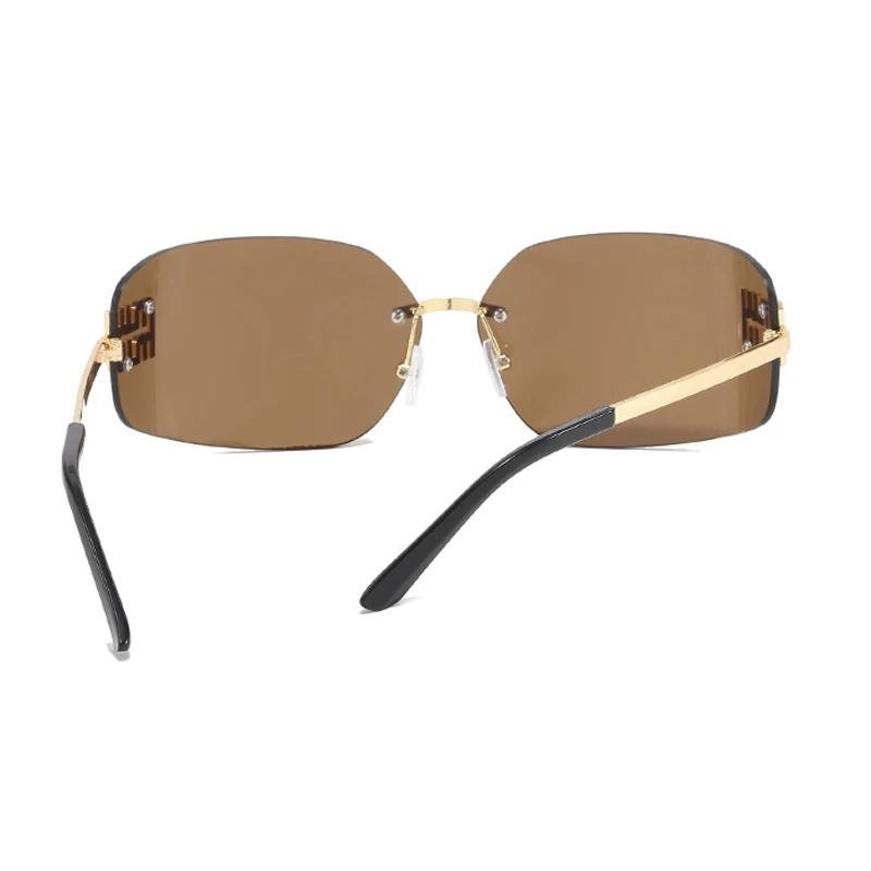 Gafas de Sol de Lujo Metalizadas Divertidas Sin Montura Mujer Marca Diseñador Remaches Rectángulo Degradado Lentes Curvas Gafas de Sol Clásicas Femeninas
