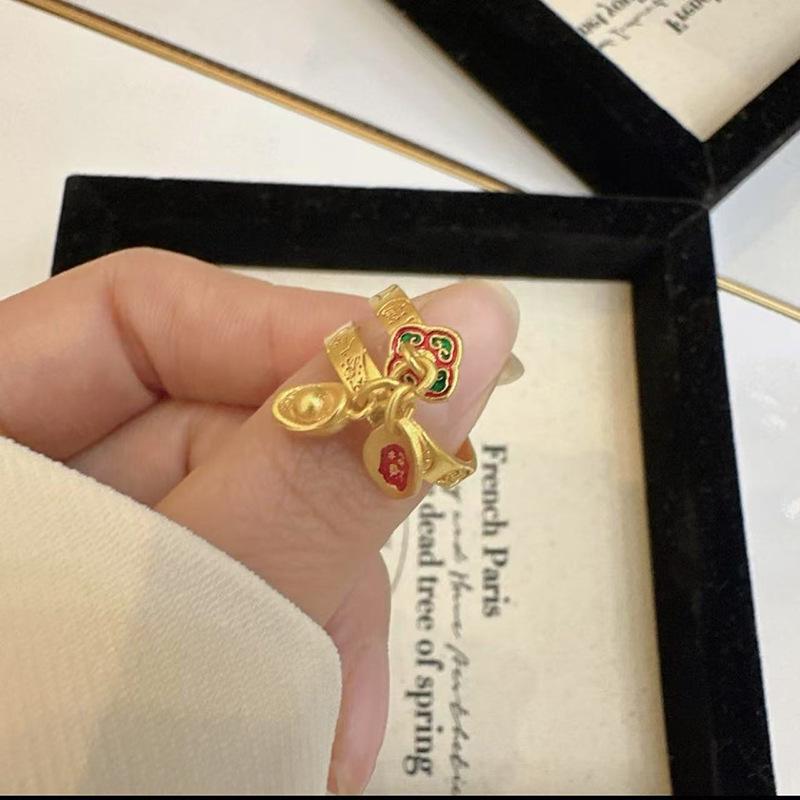 Metal Flower Ingot Ring: Chinese Fashion Retro Index Ring, Niche High-End Jewelry
