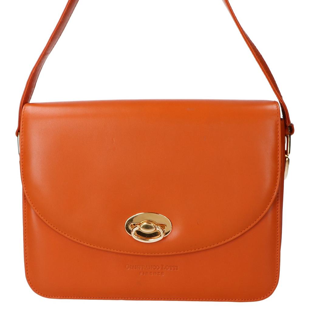 GIANFRANCO LOTTI leather Shoulder bag OrangeUsed