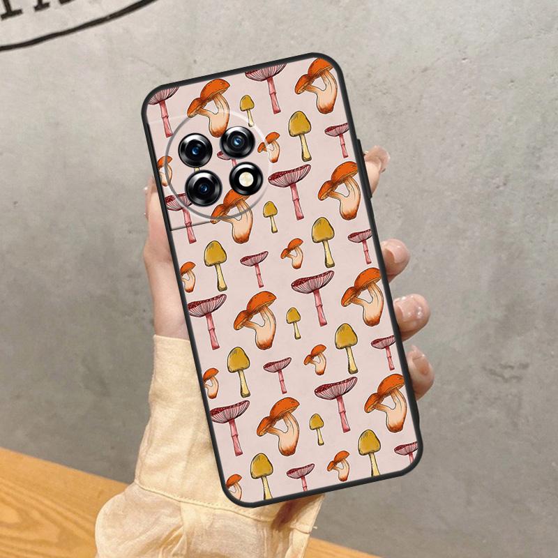 

Mushroom Pattern Case For OnePlus 15 15R 13R 13 13T 12 12R 11 10 9 Pro 10T Nord 5 CE 4 2 3 Lite N20 N30 Cover OnePlus 11