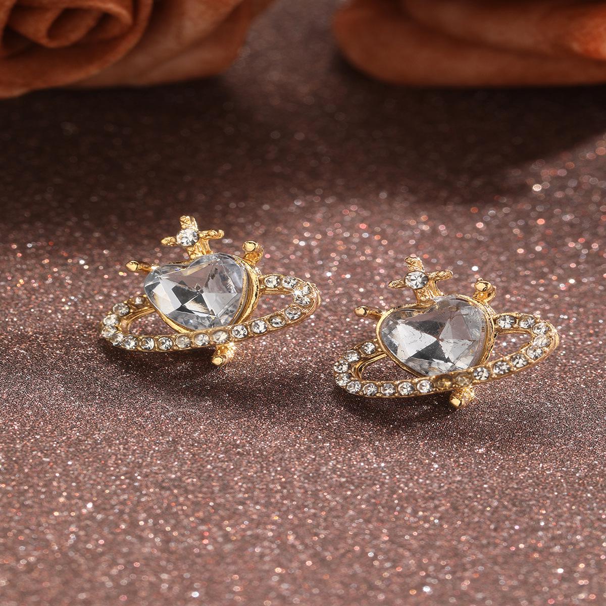 

Шикарные серьги-планеты с цирконами и модные серьги-персиковые сердечки для женщин