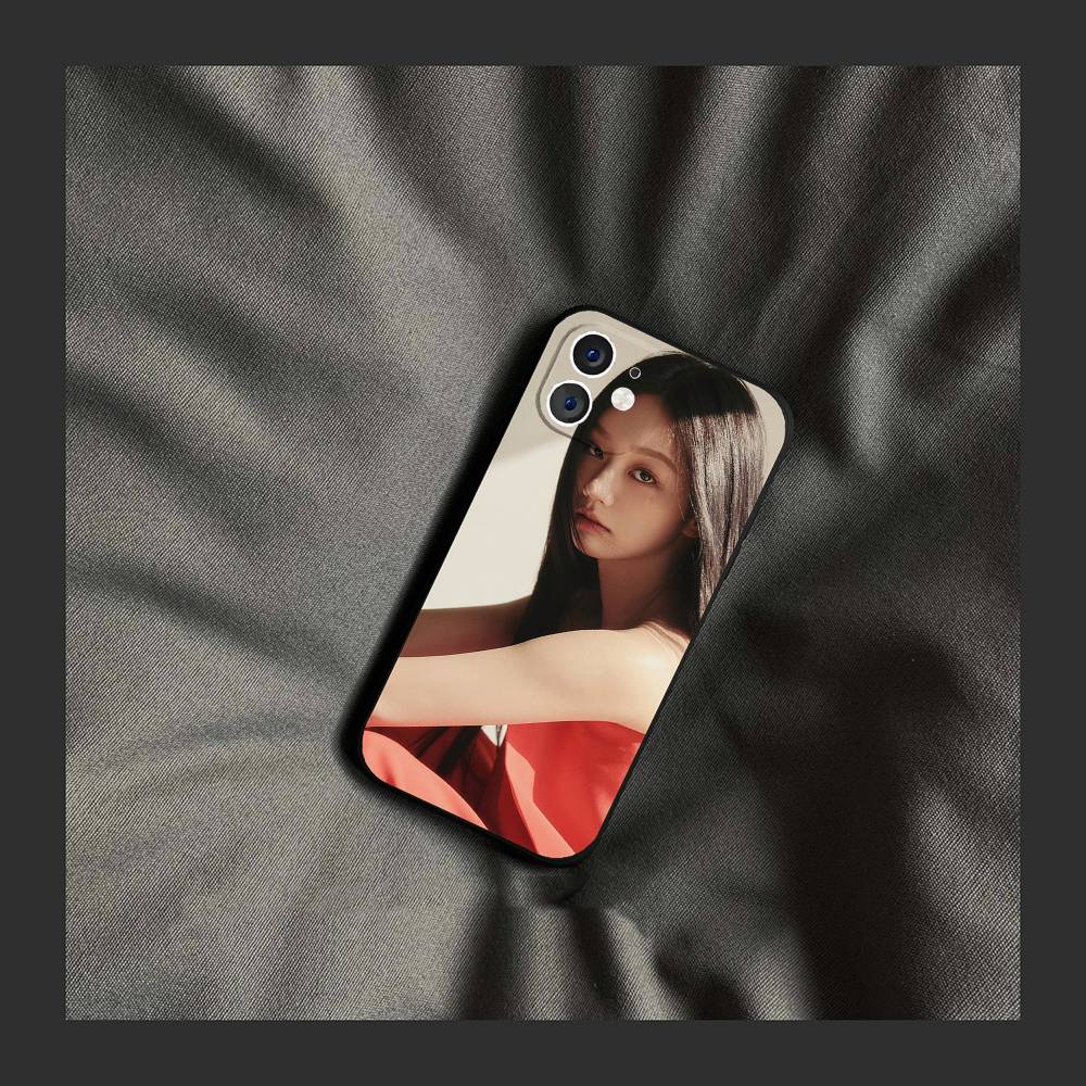 Korean Singer And Actor Lee Hyeri Phone Case For IPhone 17 Air 16 15 14 13 Pro Max 11 12 Black Silicone Cover