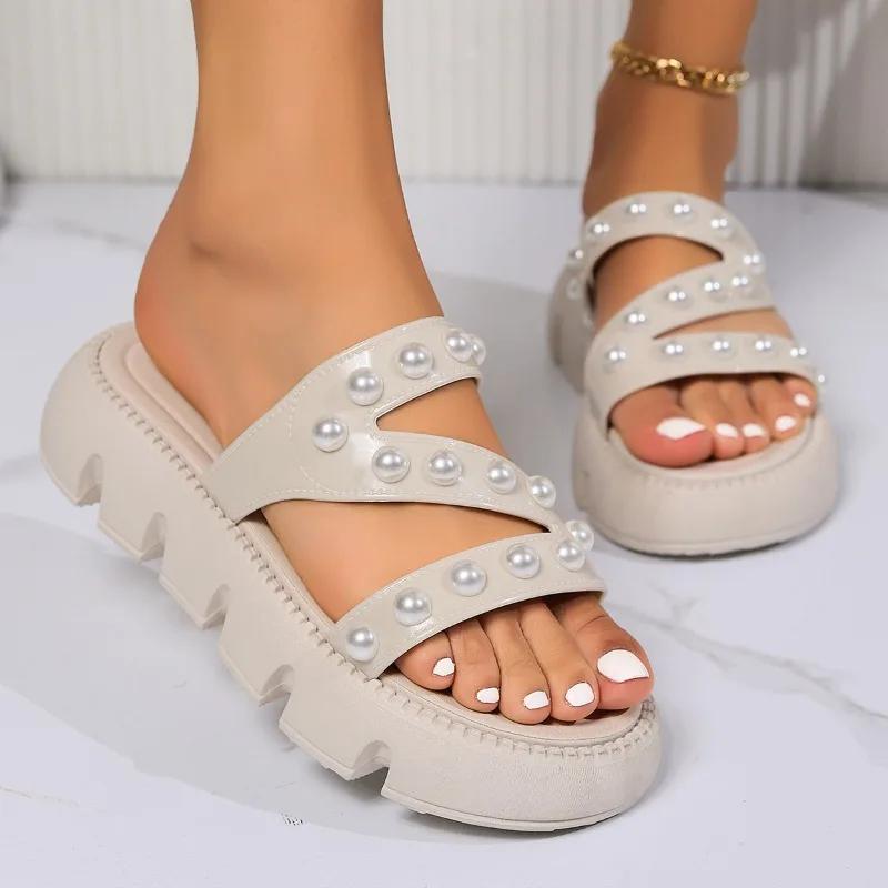 Fashion 2025 Summer New Women’s Platform Sandals Outdoor Pearl Round Toe Flat with Solid Slippers for Beach Casual Slippers ZapatosMujer