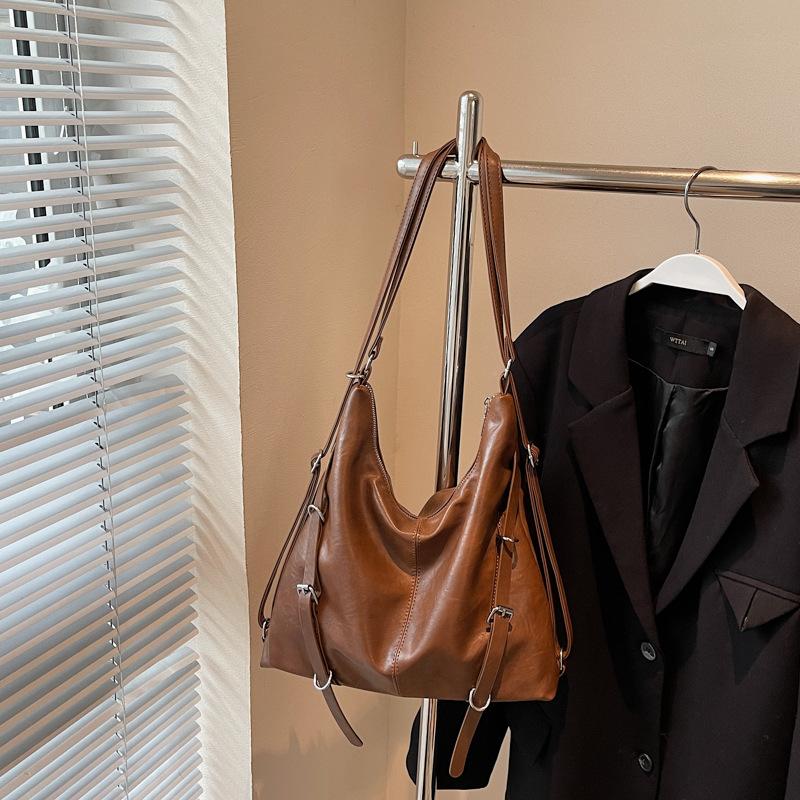 Large Capacity Bag Women's 2025 Autumn New Fashion Casual Tote Bag Retro Commuter Messenger Bag Backpack Bag