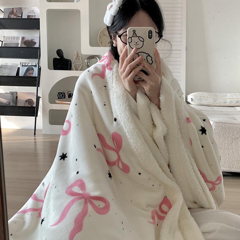 Thickened Lamb & Coral Fleece Cartoon Animation Winter Blanket for Office Nap Air Conditioning Sofa Cover & Kindergarten Use
