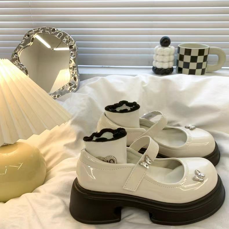 Platformové boty Mary Jane z malé kůže dámské 2024 jaro a podzim nové boty v britském stylu kulatá špička suchý zip francouzské lodičky