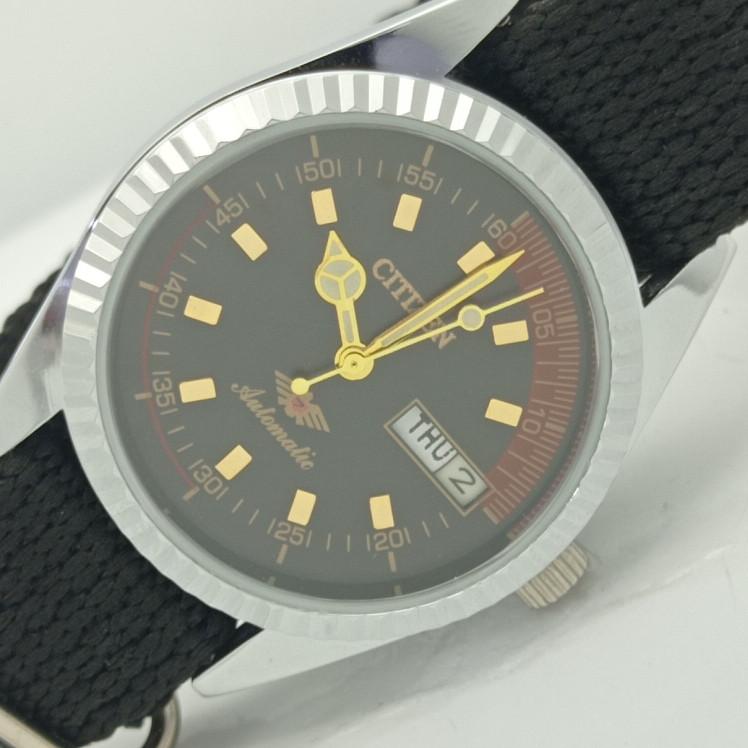 

REFURBISHED CITIZEN AUTOMATIC 8200 JAPAN MENS BLACK DIAL WATCH 009-a413226-2 Sku009-a413226