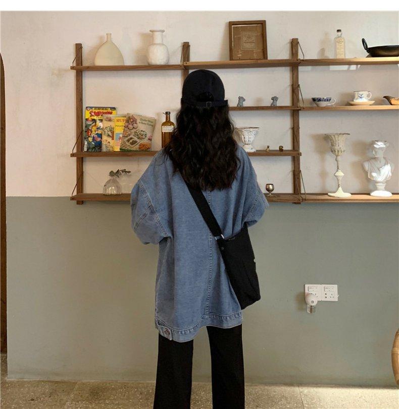 Autumn 2025 Women's Retro Salt-Style Denim Jacket - Loose Korean Workwear Trend