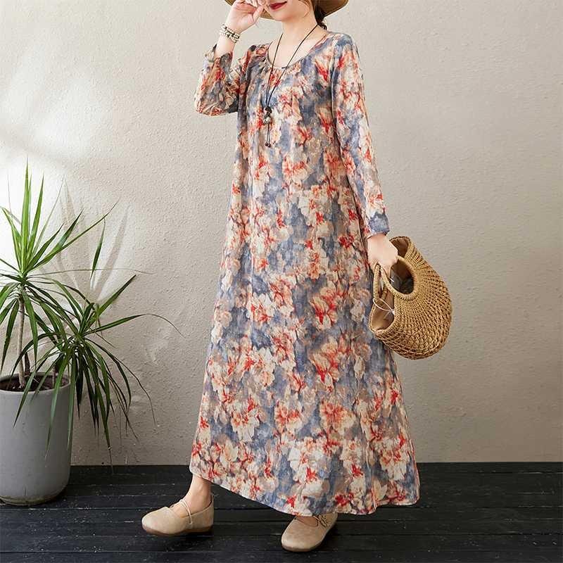 2025 New Round Neck Minimalist Long Sleeve Extra Long Dress Vacation Style