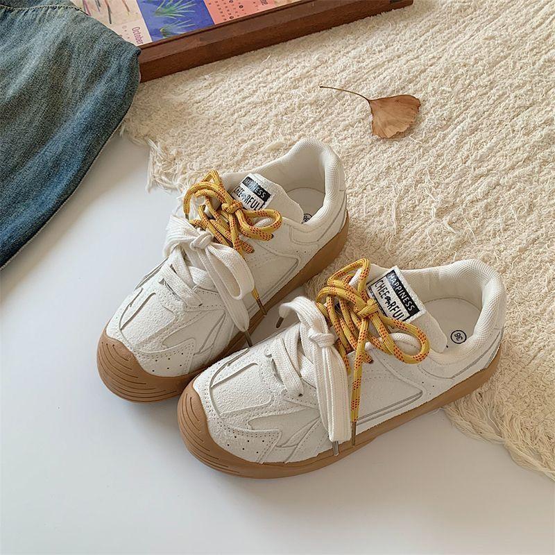 Thin Mesh Breathable Board Shoes Women 2025 New Internet Celebrity Hong Kong Style Retro Moral Training Shoes Student Versatile Little White Sh