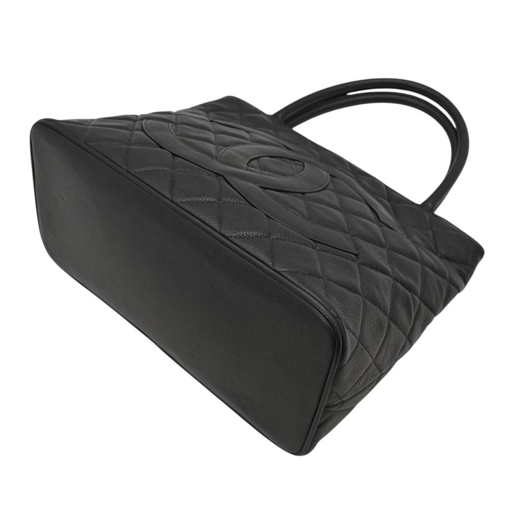 Auth CHANEL Matelasse Reissue Tote Bag Caviar Skin ch99128ht
