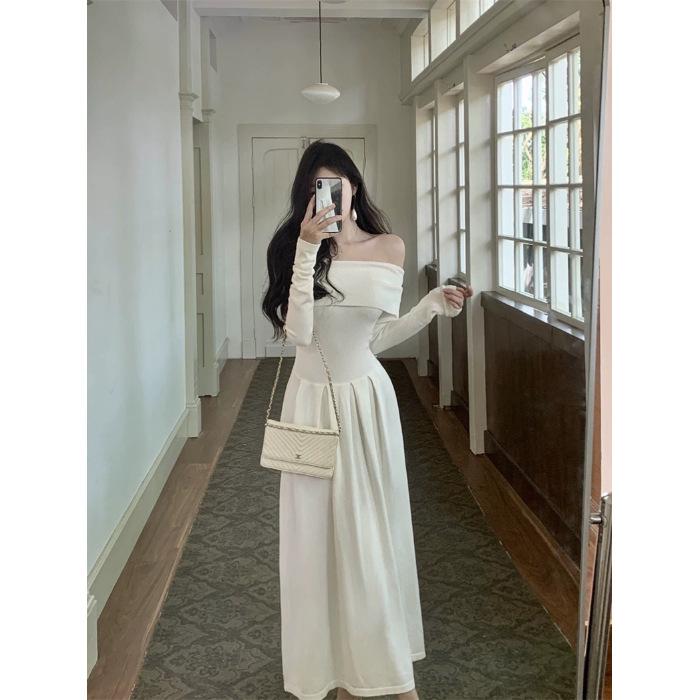 

Элегантное трикотажное платье с открытыми плечами: Осеннее платье А-силуэта с длинным рукавом, в зрелом стиле с французским вдохновением, с приталенным дизайном для женщин. One Size абрикосовый