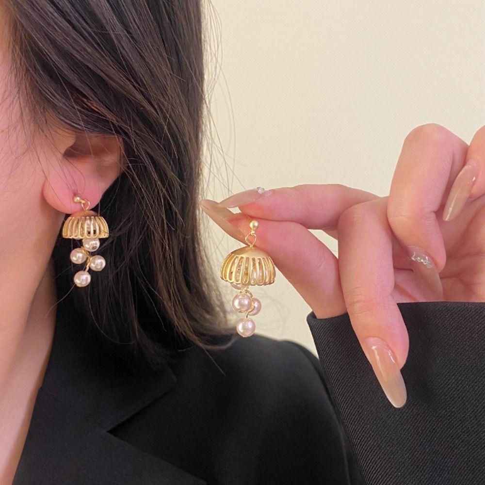 Ear Jewelry Bell Grape Shape Earrings French Style Elegant Earrings Pearl Drop Earrings  Party